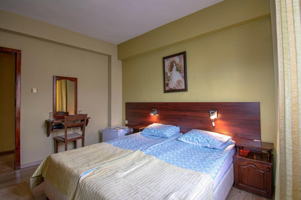 Guest House Sevda Bansko Exteriör bild