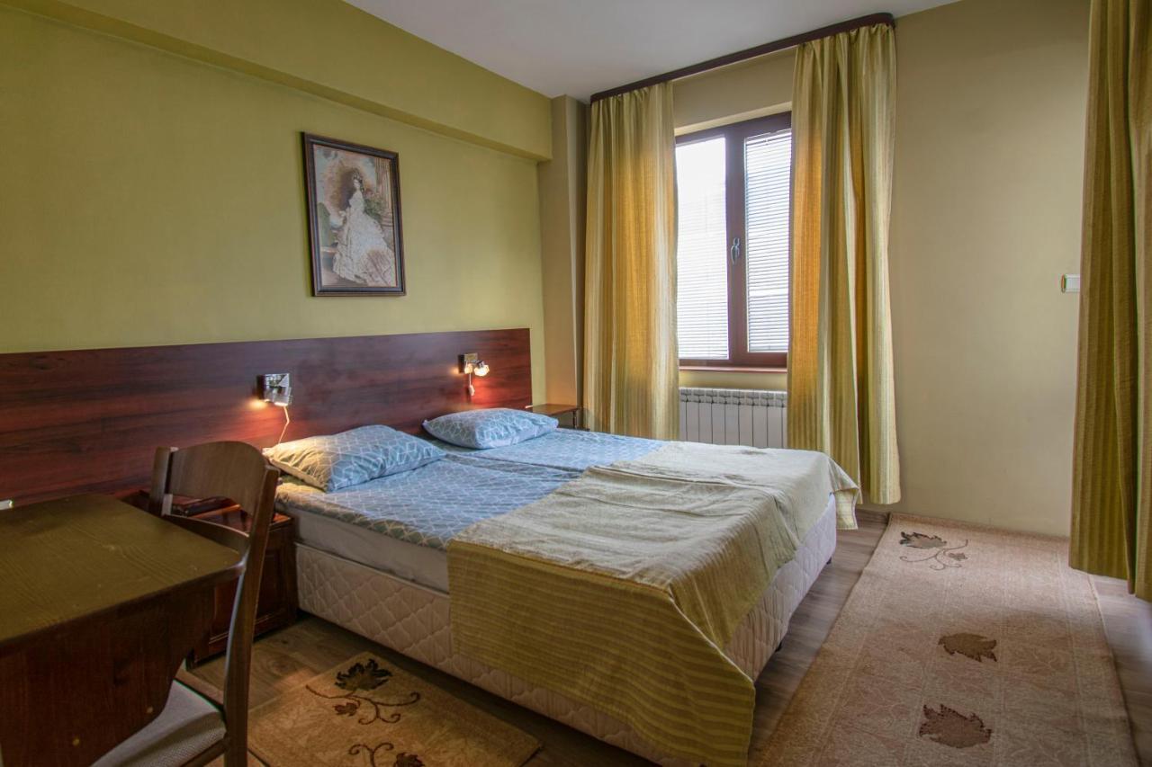 Guest House Sevda Bansko Exteriör bild