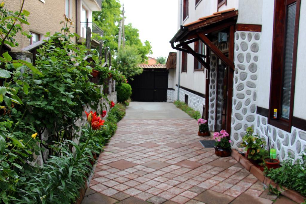 Guest House Sevda Bansko Exteriör bild