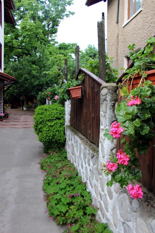 Guest House Sevda Bansko Exteriör bild