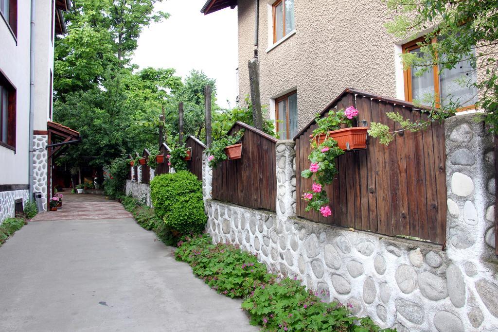 Guest House Sevda Bansko Exteriör bild
